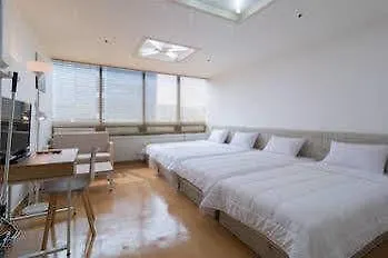 בית הארחה מלון סיאול Andy House
